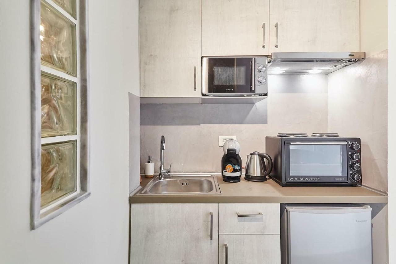 Explore Athens From An Uber-Central Studio! Exteriör bild